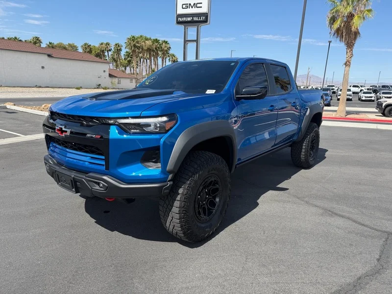 Used 2024 Glacier Blue Metallic Chevrolet ZR2 image 7