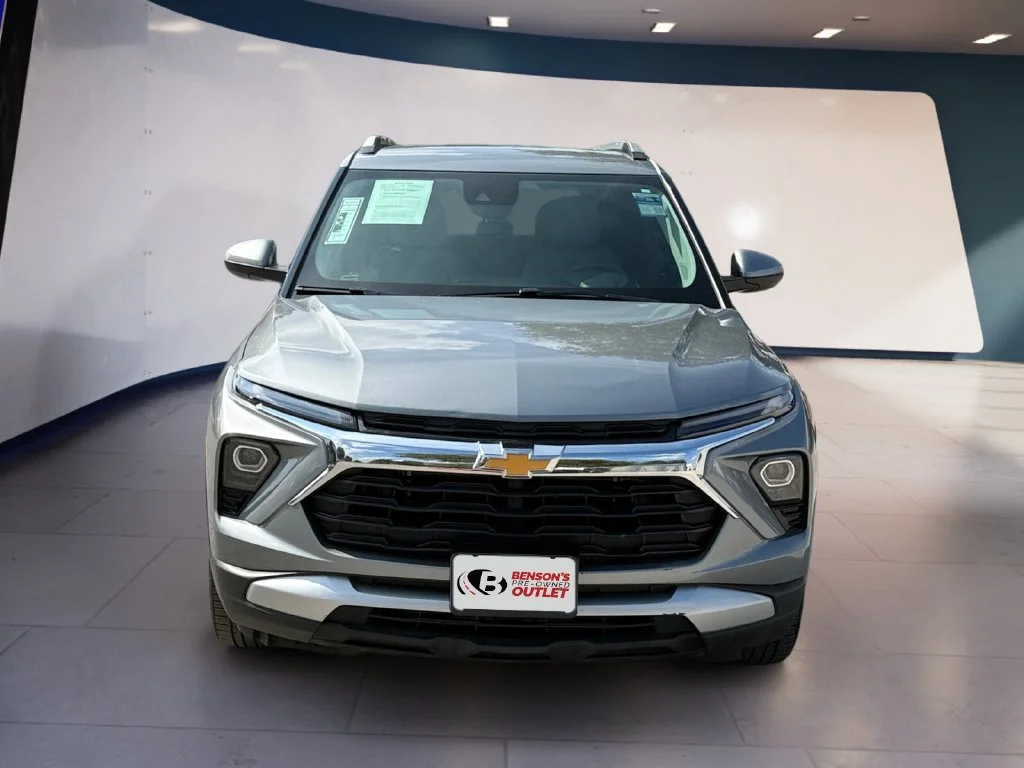 Used 2026 Gray Chevrolet LT image 8