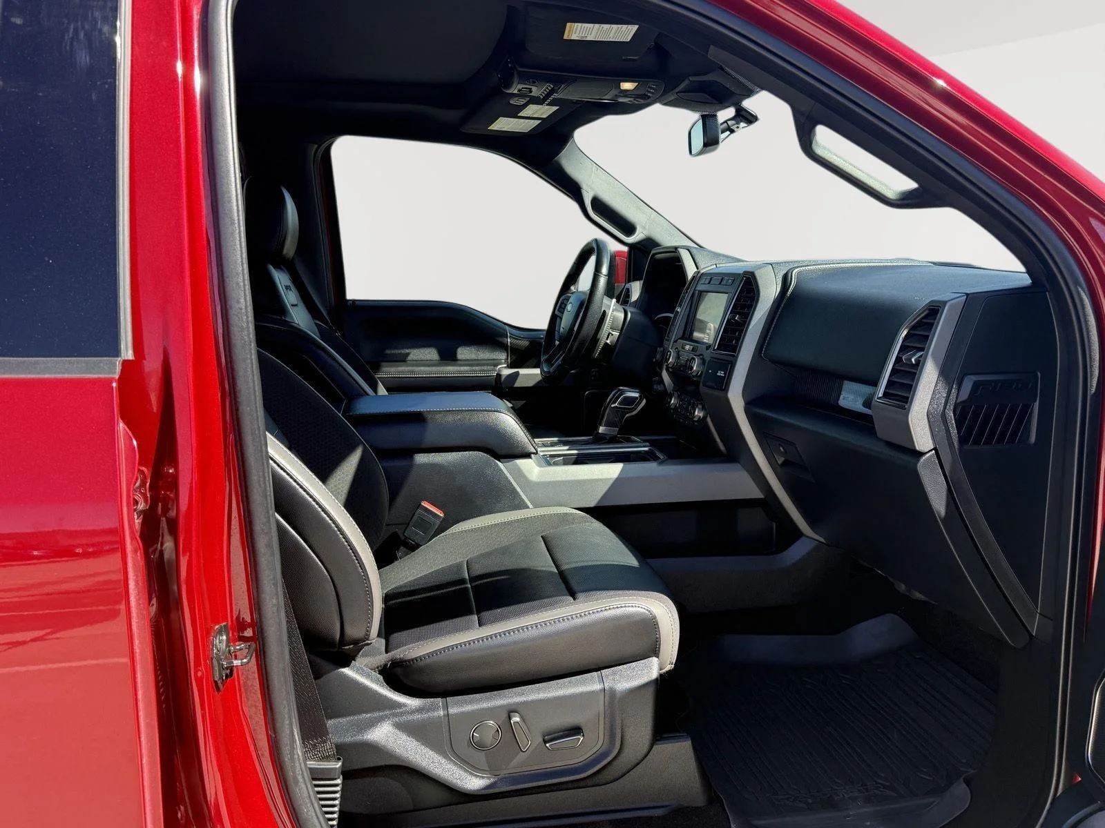 Used 2020 Rapid Red Metallic Tinted Clearcoat Ford Raptor image 9
