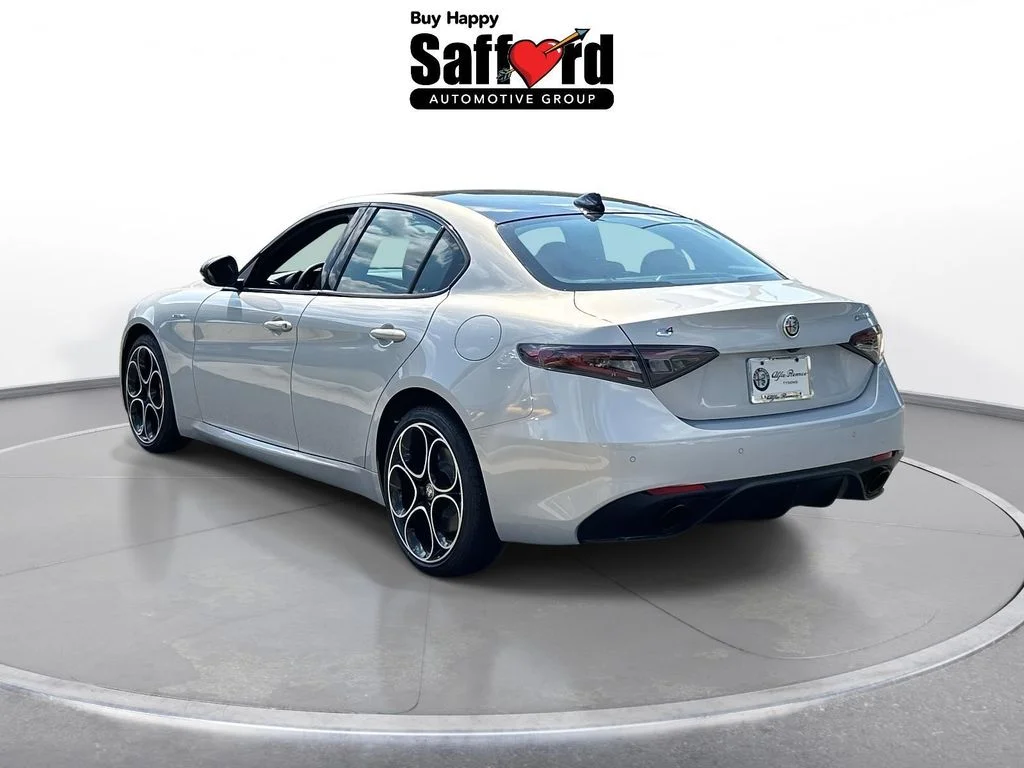 2025 Alfa Romeo Giulia Base - Photo 7