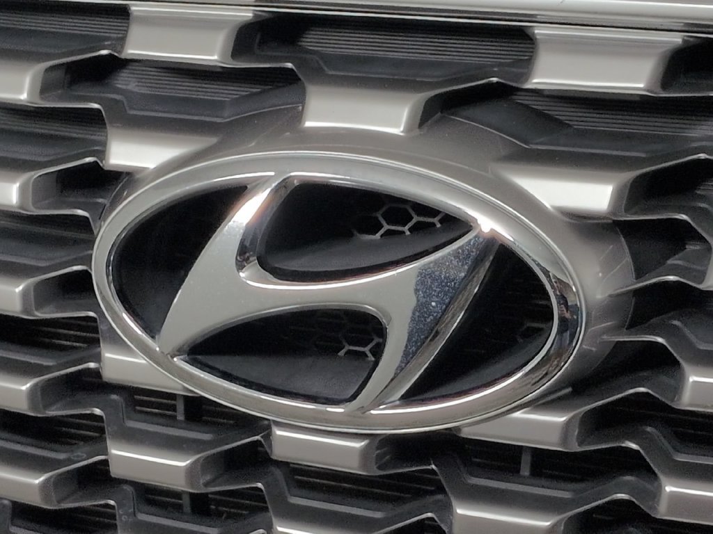 Used 2022 Red Hyundai SEL image 15
