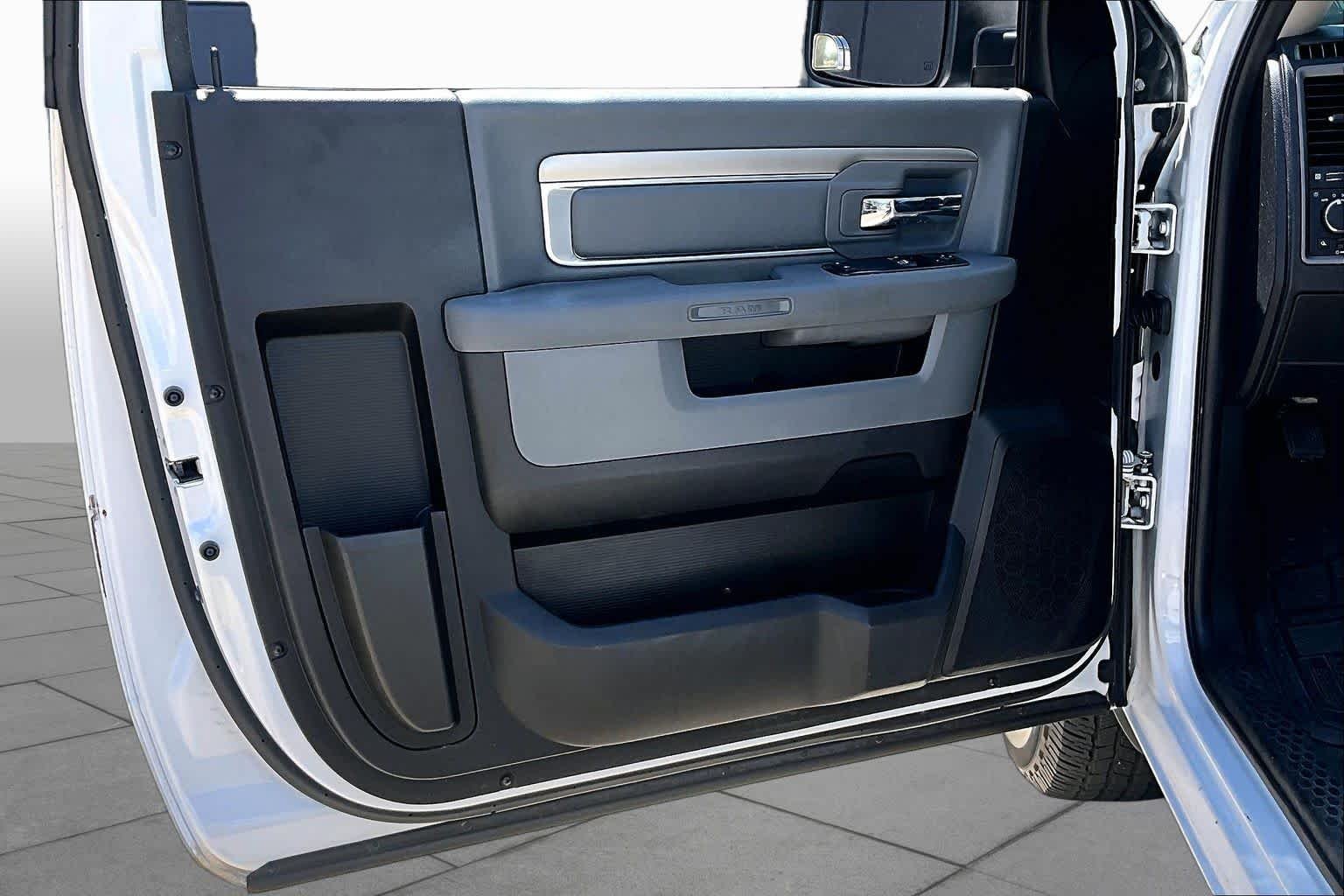 Used 2019 Bright White Clearcoat Ram Tradesman image 17