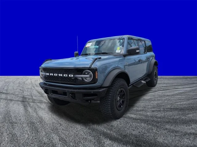 Used 2024 Gray Ford Wildtrak image 8