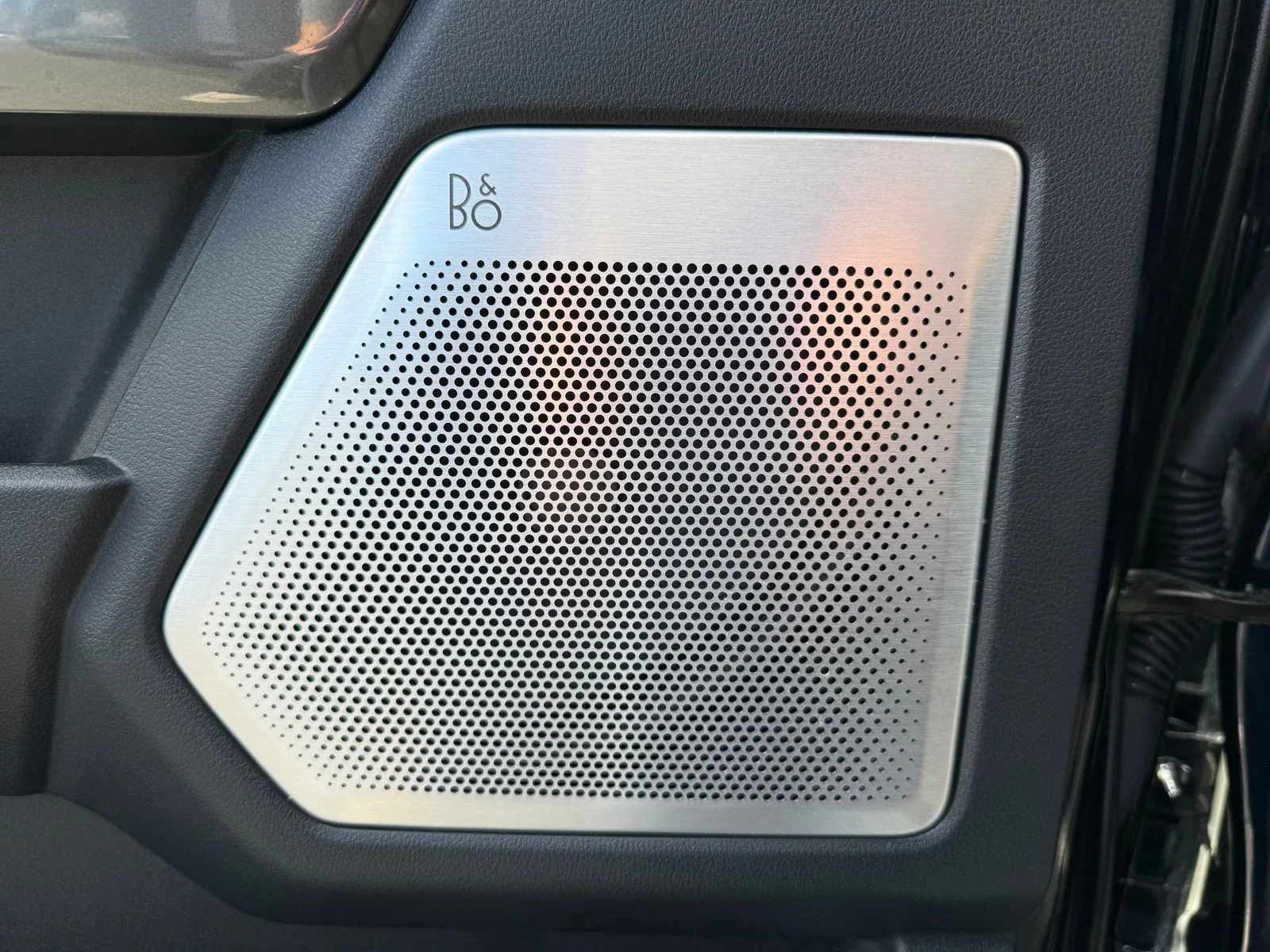 Used 2022 Blue Ford Tremor image 18