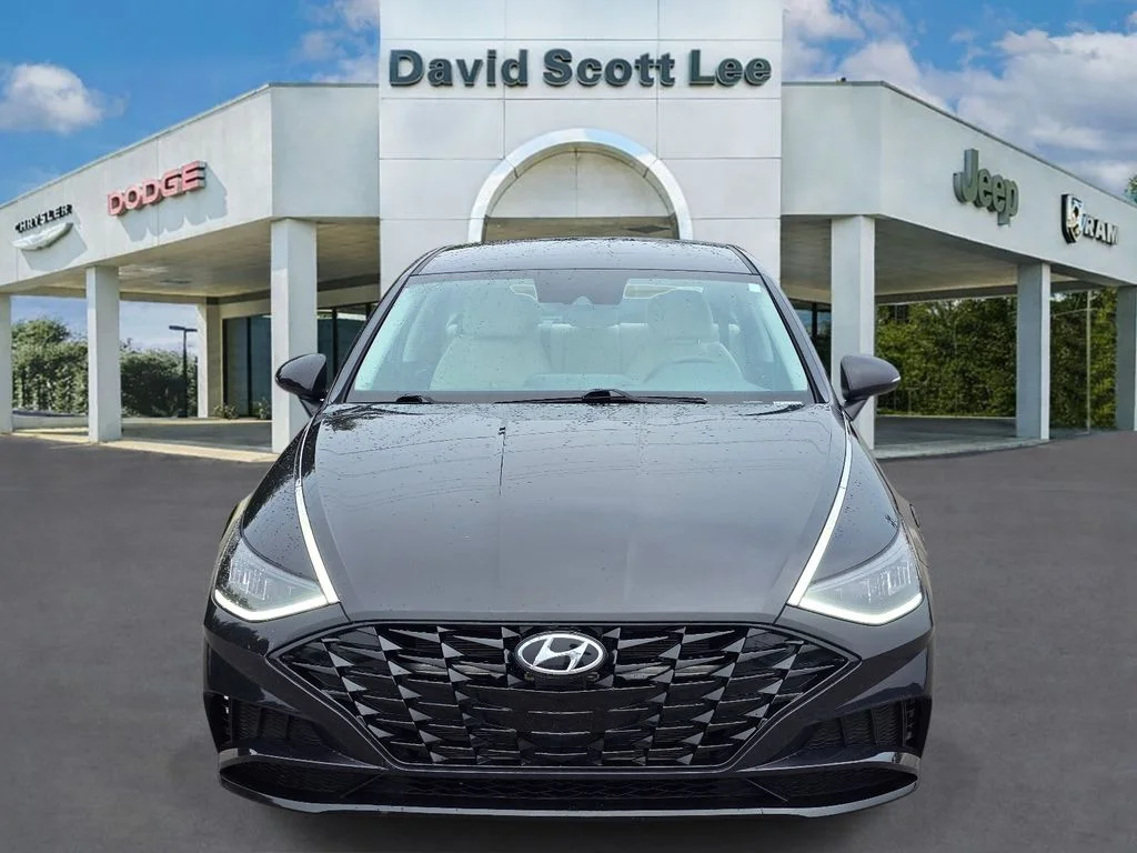 Used 2023 Blue Hyundai SEL image 2