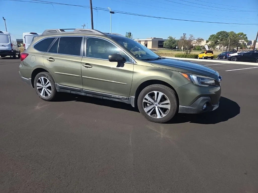 Used 2018 Green Subaru 2.5i image 18