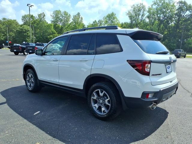 Used 2022 Platinum White Pearl Honda TrailSport image 5