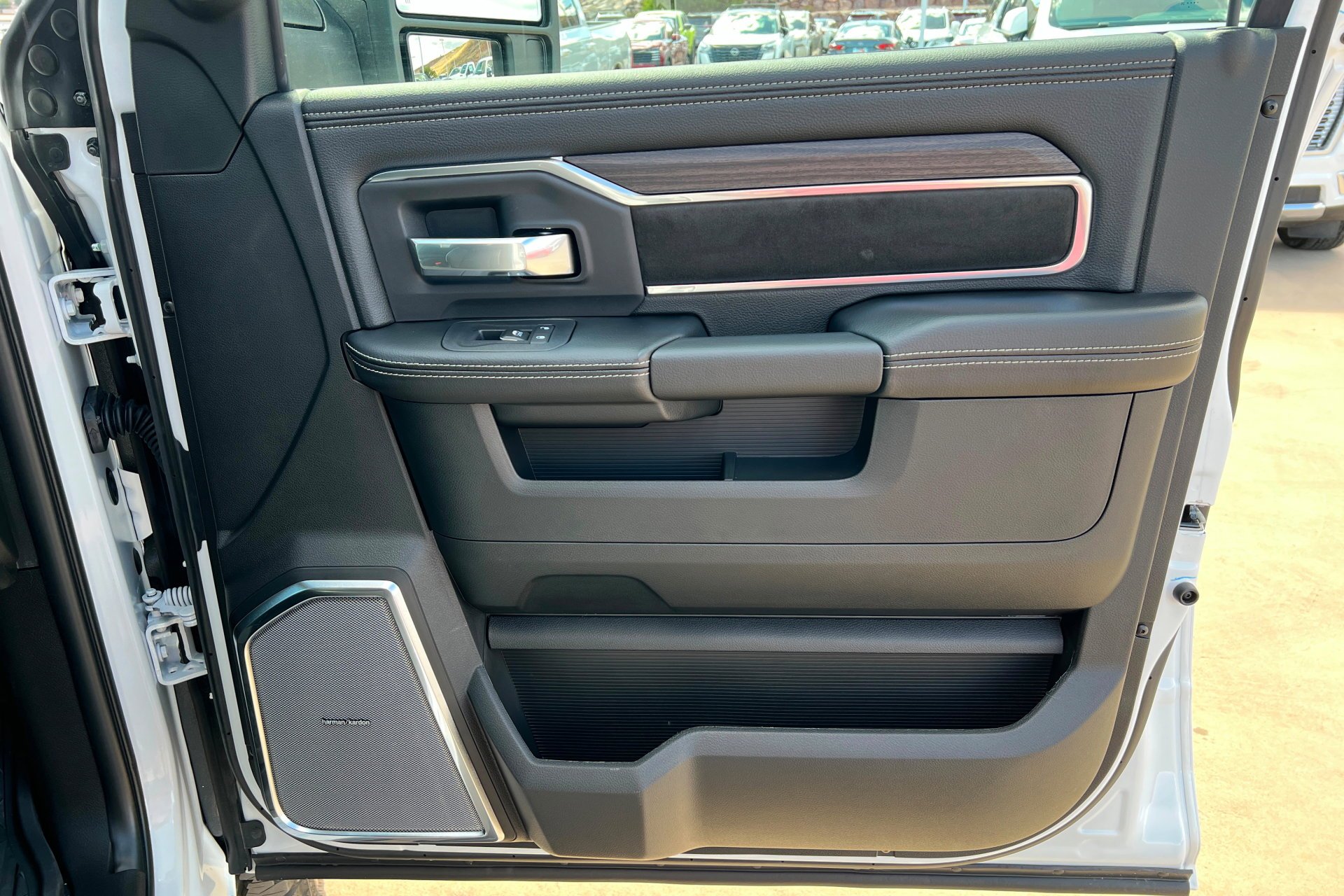 New 2026 Bright White Clear-Coat Exterior Paint RAM Laramie image 23