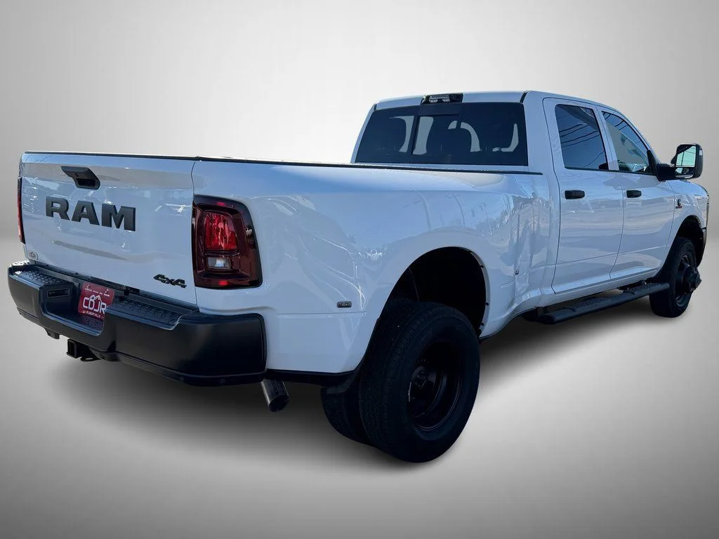 New 2026 Bright White Clear-Coat Exterior Paint RAM Tradesman image 3