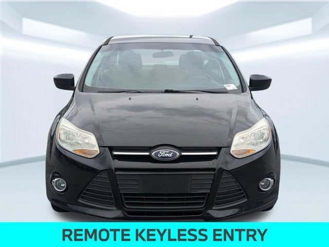 Used 2012 Black Ford SE image 10