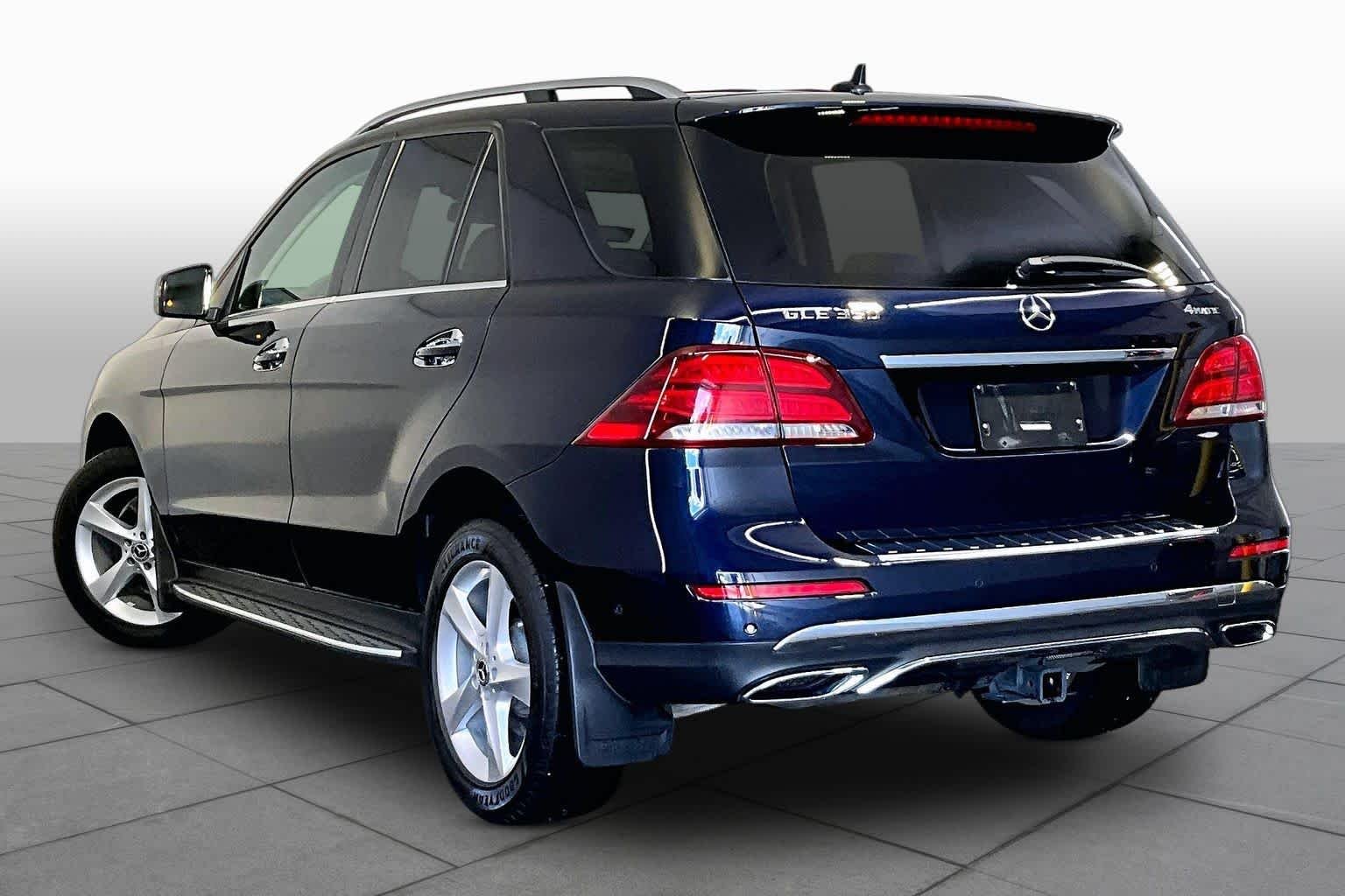 Used 2018 Lunar Blue Metallic Mercedes-Benz GLE 350 image 12