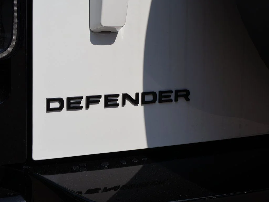 2025 Land Rover Defender V8 - Photo 7