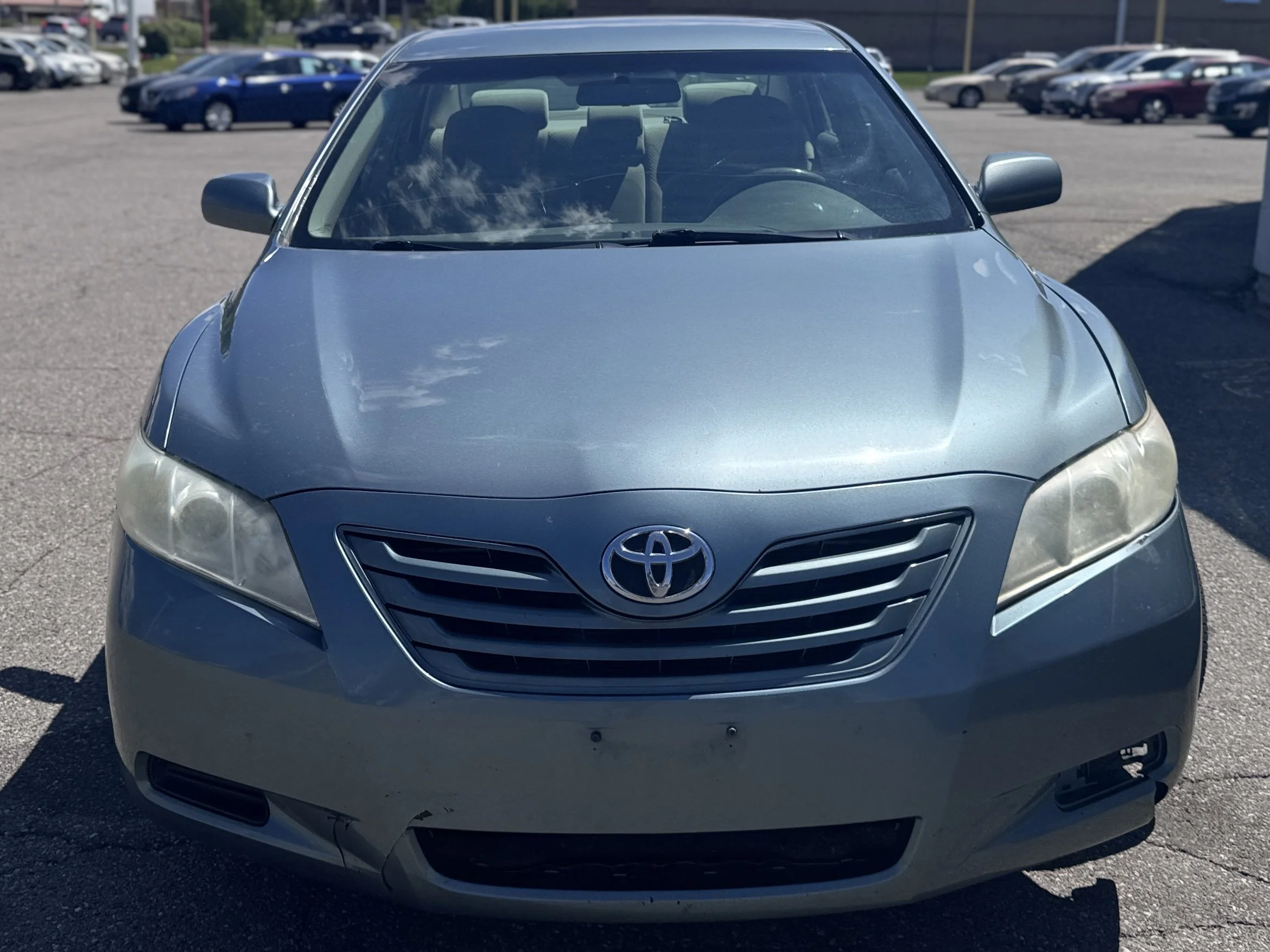 Used 2008  Toyota LE image 3