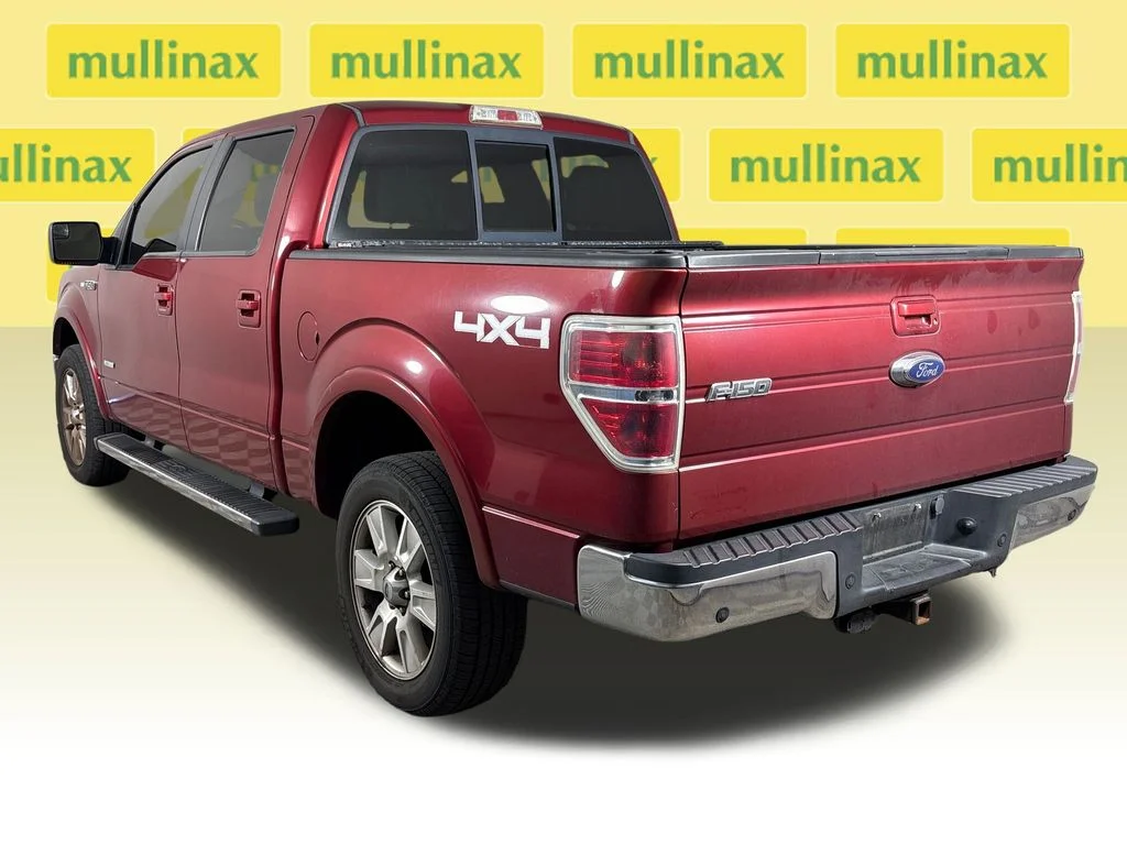 Used 2013 Red Ford Lariat image 9