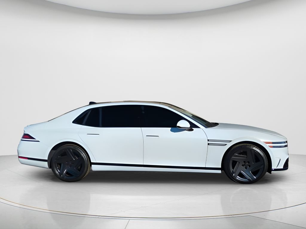 New 2026 White Genesis 3.5T E-SC MHEV PRESTIGE BLACK image 4