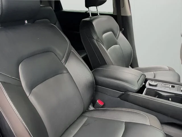 Used 2023 Black Nissan SL image 54