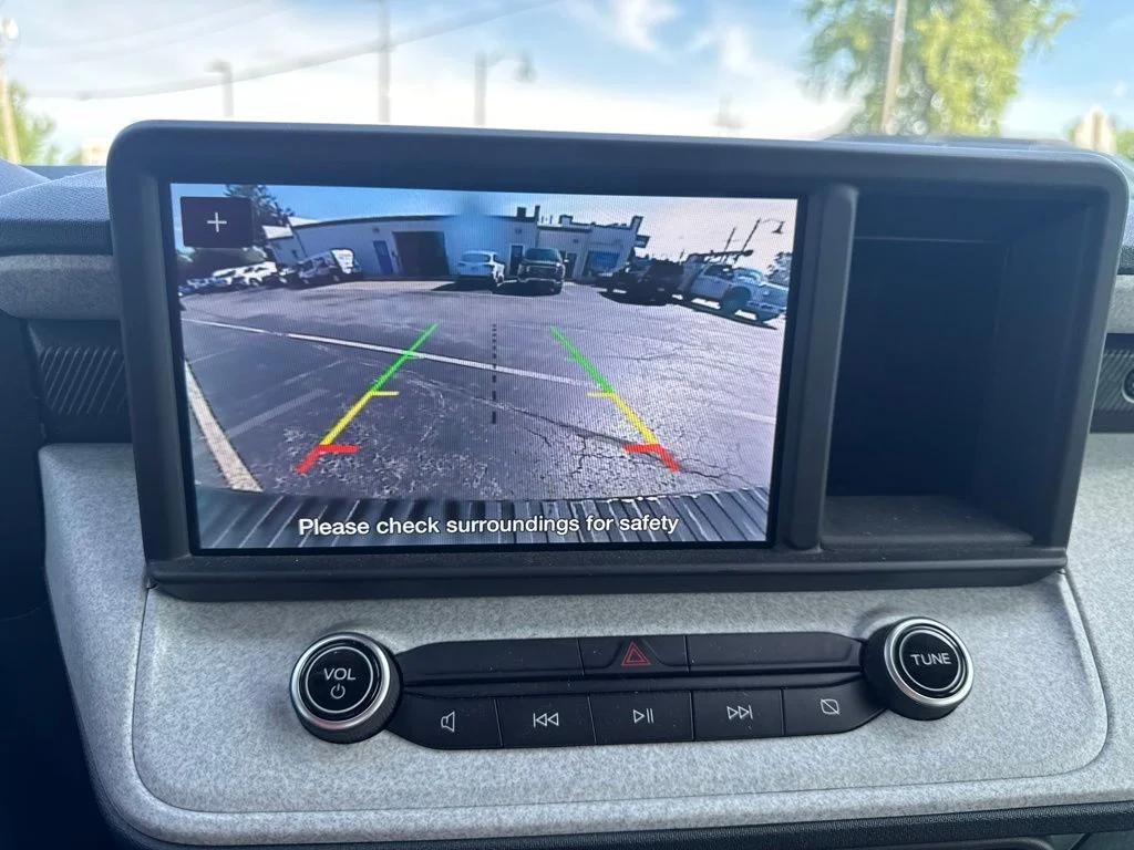 Used 2022 Blue Ford XLT image 19