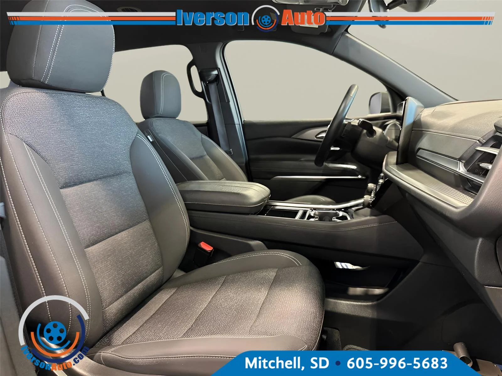 Used 2024 Mosaic Black Metallic Chevrolet AWD LT image 35
