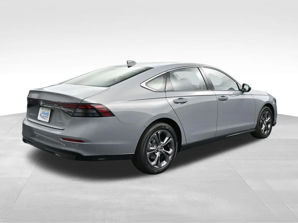 New 2026 Urban Gray Pearl Honda EX-L image 7