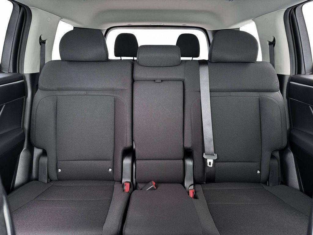 New 2026 White Hyundai SE image 16