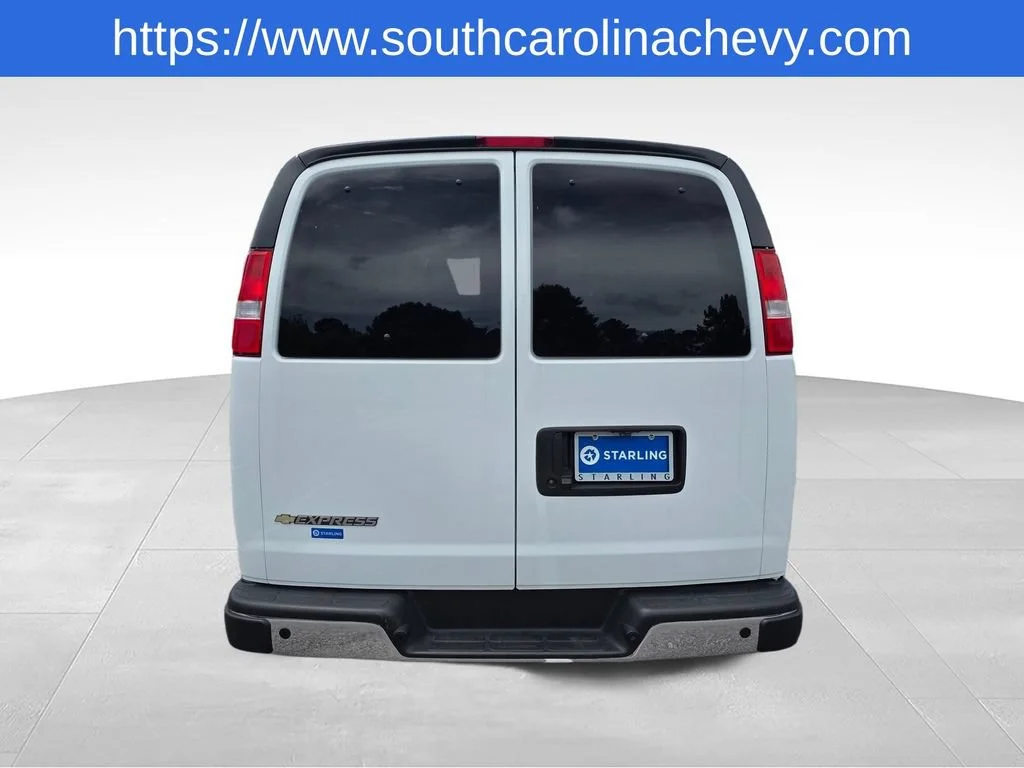 Used 2025 Summit White Chevrolet 1LT image 35