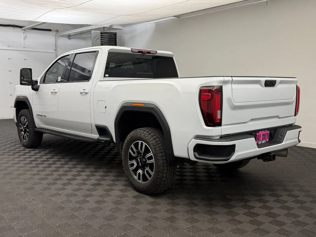 Used 2023 Summit White GMC AT4 image 3
