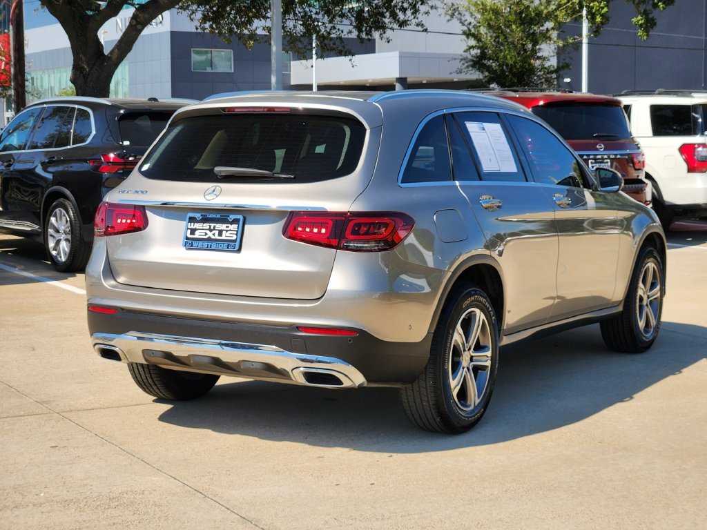 Used 2022  Mercedes-Benz GLC 300 image 7