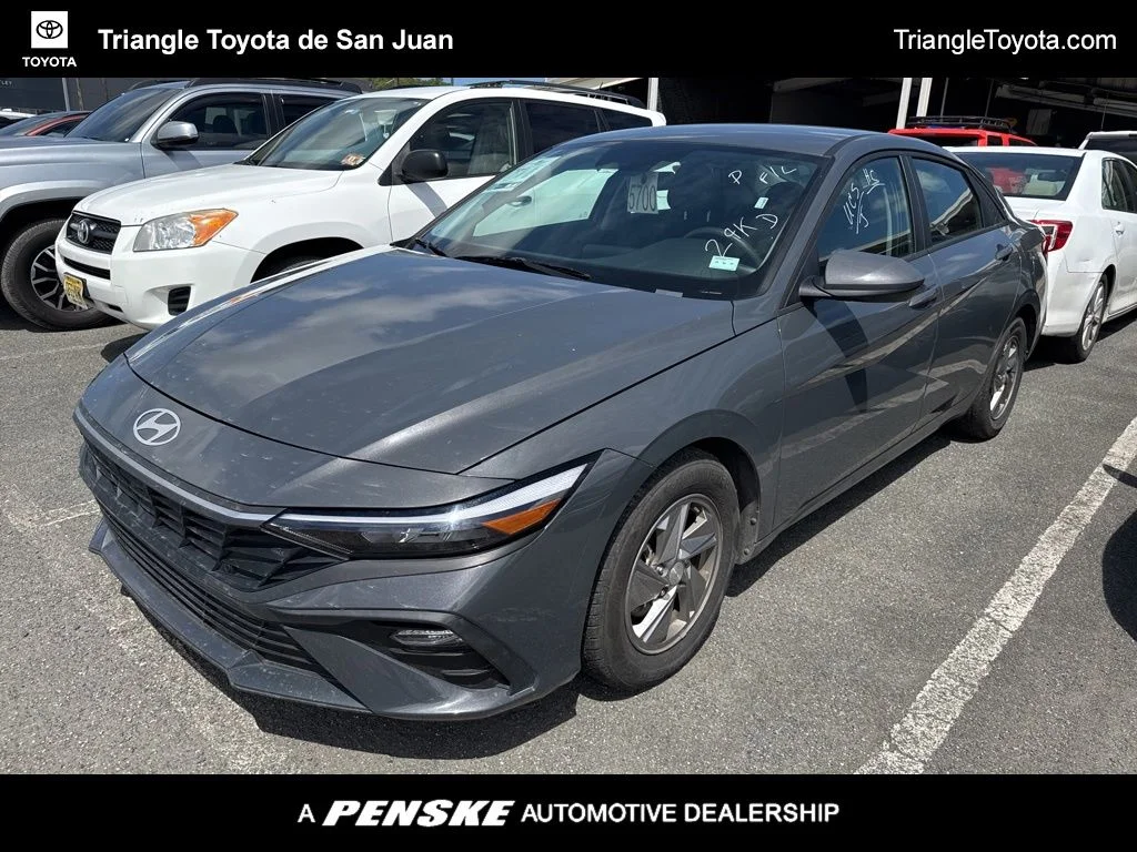2025 Hyundai Elantra 2.0 SE IVT's photo