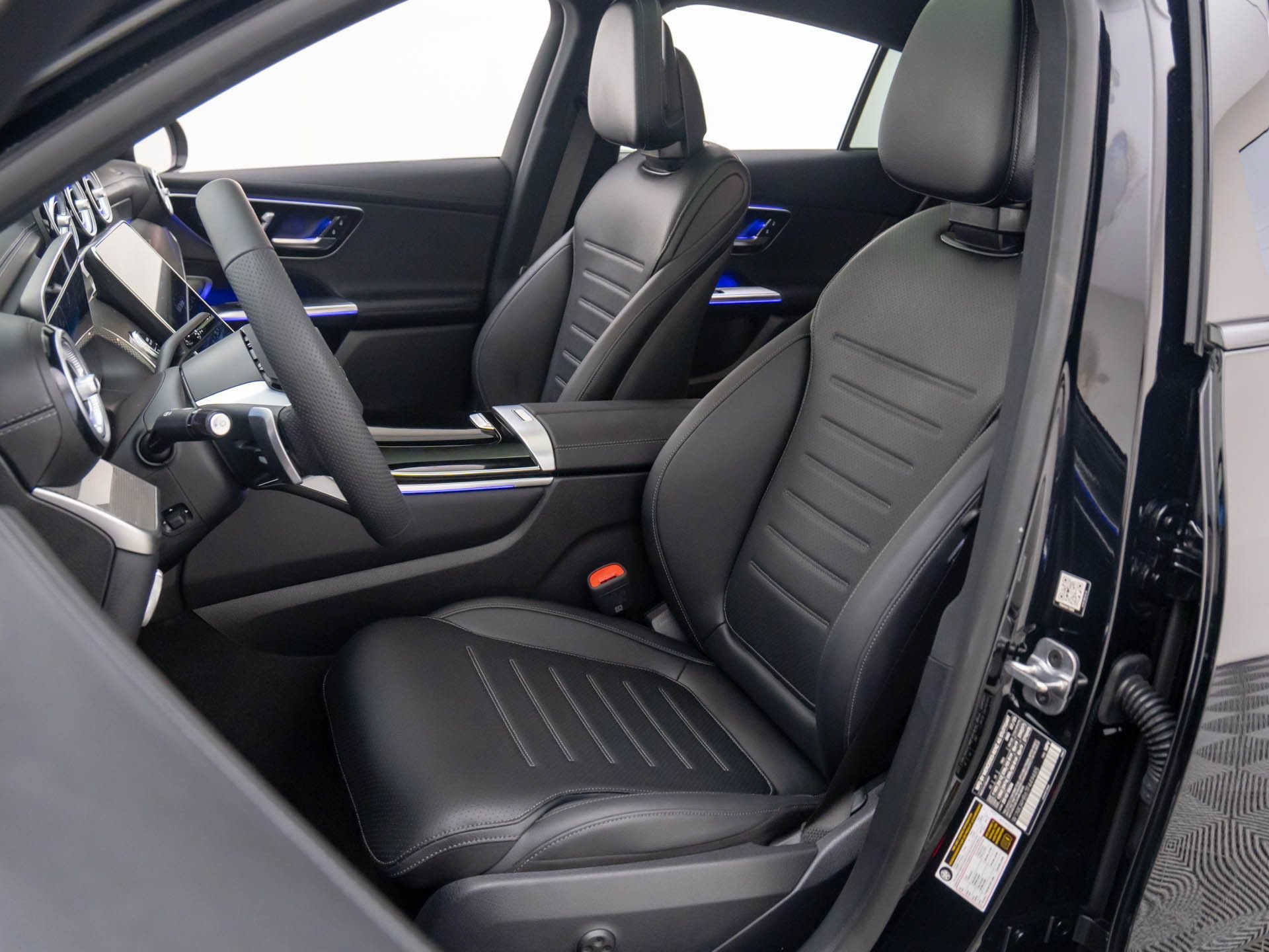 2026 Mercedes-Benz GLC Coupe GLC 300 - Photo 57