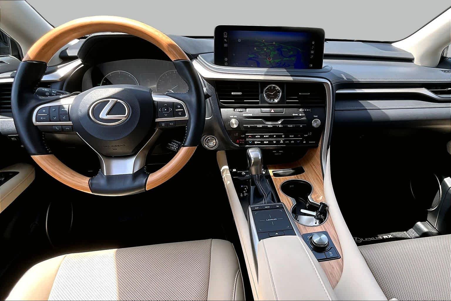 Used 2022 Eminent White Pearl Lexus  image 16