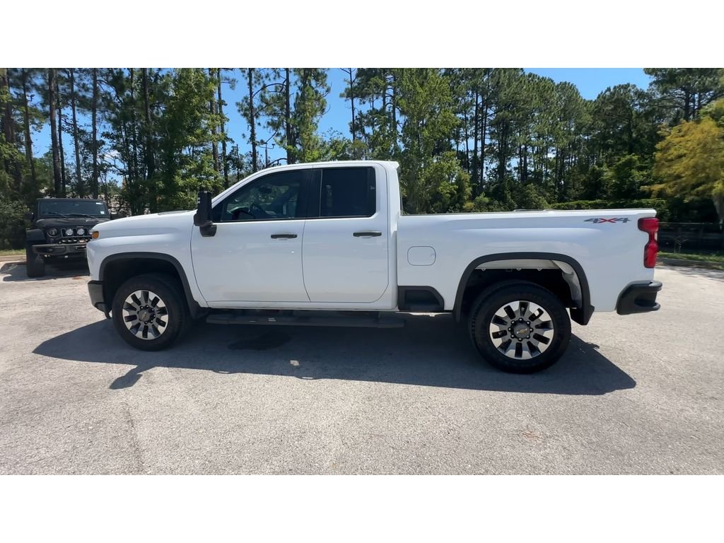 2023 Chevrolet Silverado 2500HD Custom - Photo 6