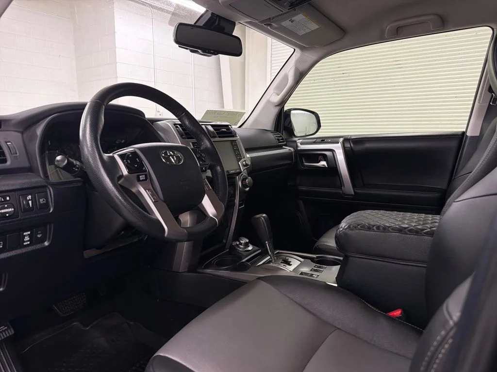 Certified Used 2024  Toyota SR5 Premium image 5