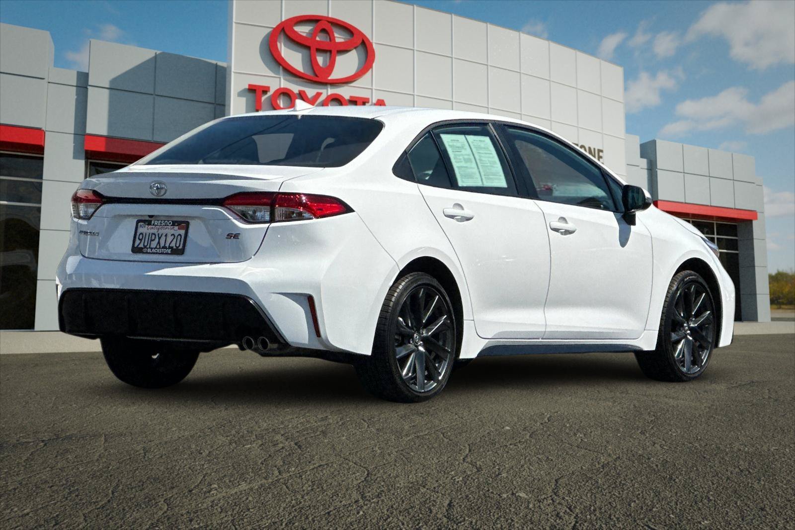 Certified Used 2026 Ice Cap Toyota SE image 3
