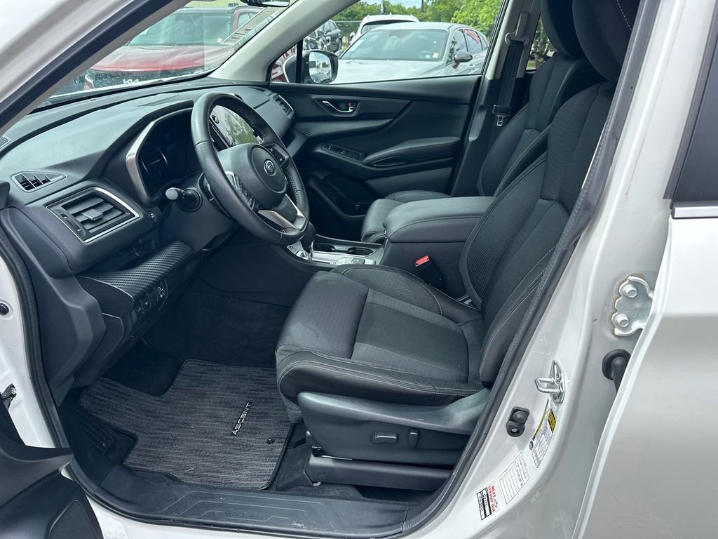 Used 2025 White Subaru Premium image 9