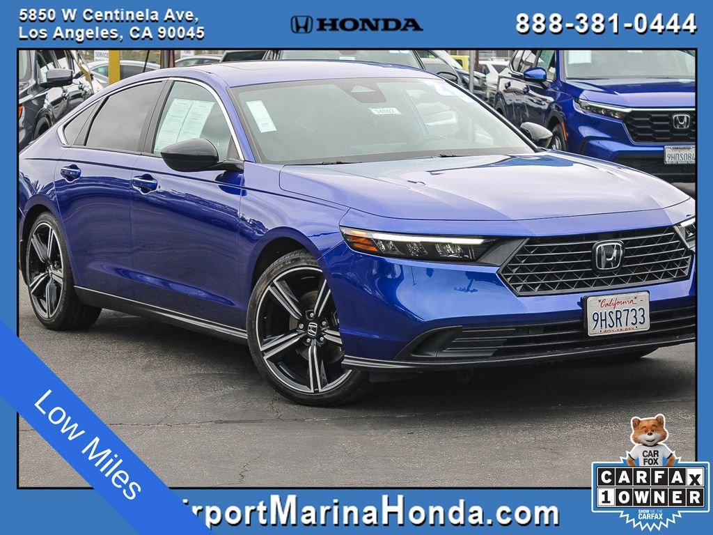 Used 2023 Still Night Pearl Honda Sport image 1