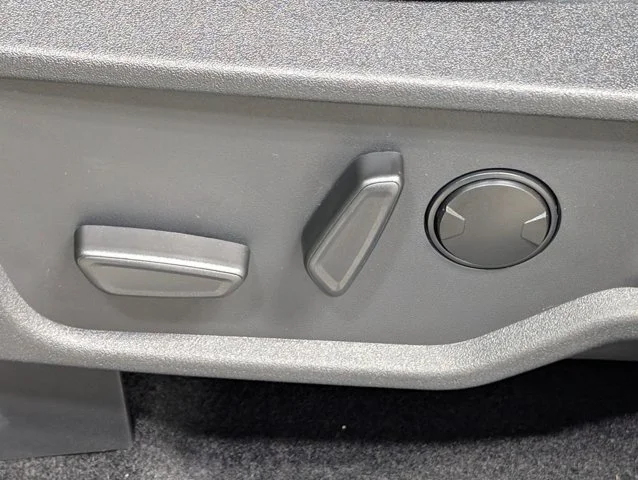 New 2026 Avalanche Gray Ford Outer Banks® image 43