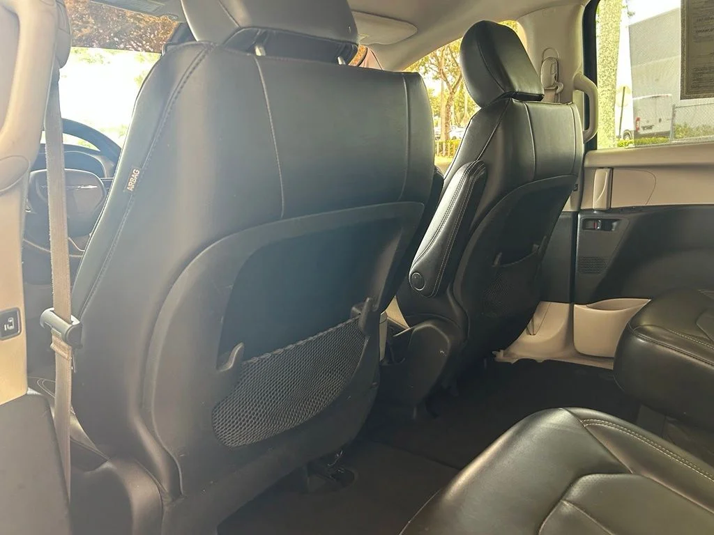 Used 2021 Black Chrysler LXI image 35