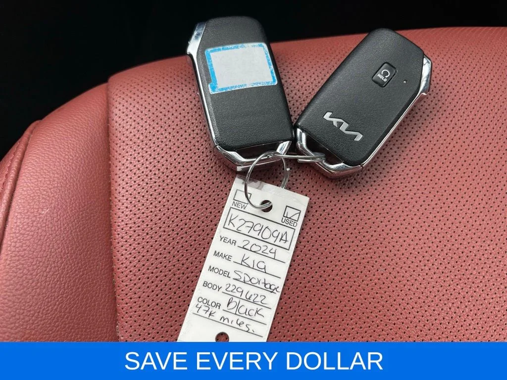 Used 2024 Black Kia SX image 25