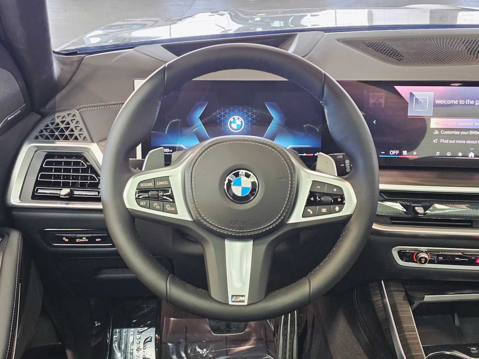 2026 BMW X7 40i - Photo 9