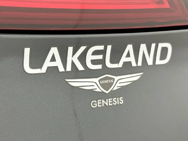 New 2026 Black Genesis 2.5T Prestige image 29