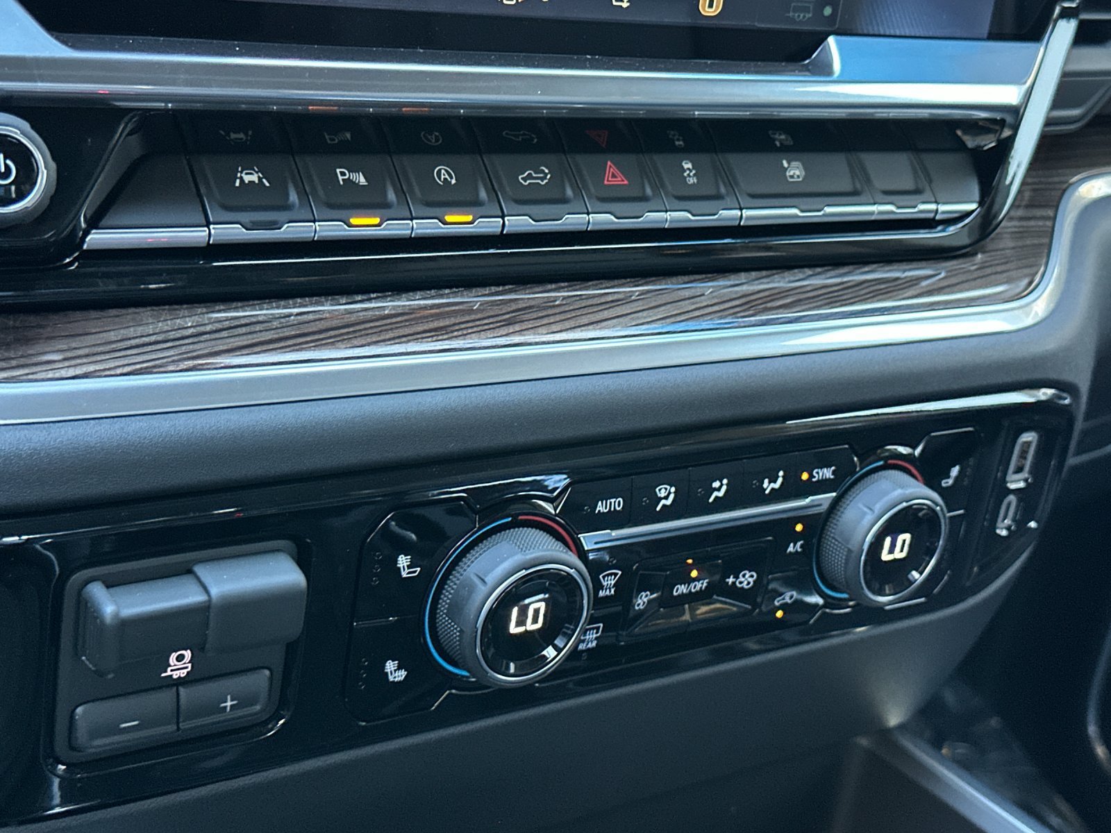 2026 Chevrolet Silverado 1500 LT - Photo 20