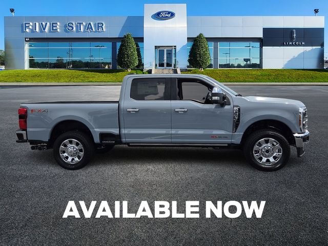New 2026 Glacier Gray Metallic Tri-Coat Ford King Ranch image 9