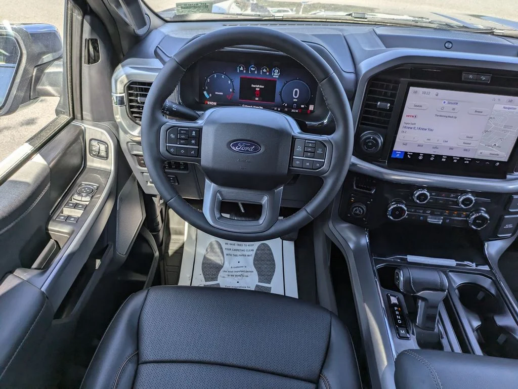 New 2026 Iconic Silver Metallic Ford Lariat image 16