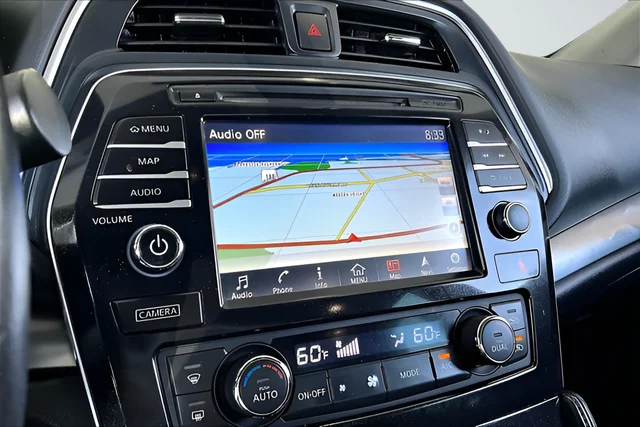 Used 2016 Black Nissan SR image 22