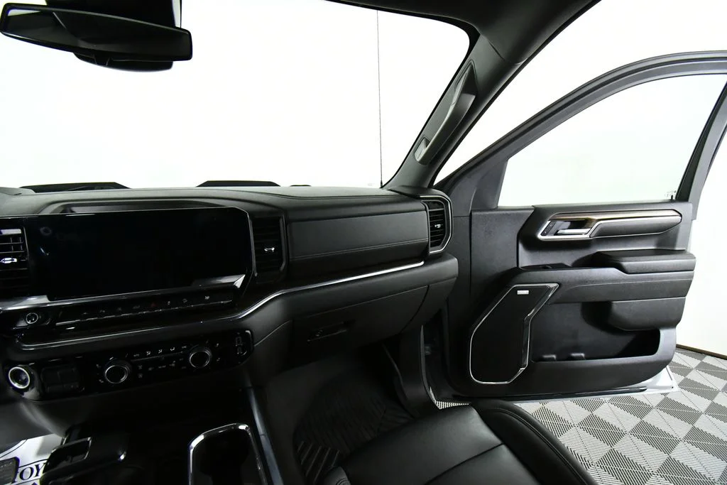 Used 2024 Gray Chevrolet LT Trail Boss image 21