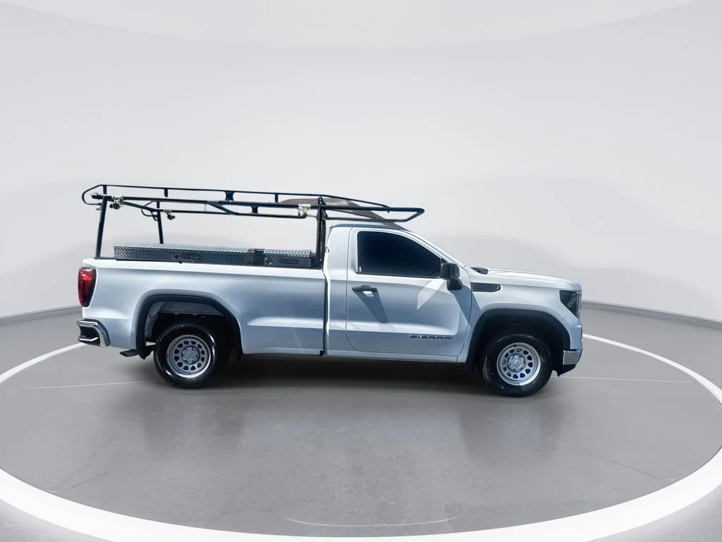 Used 2023 White GMC Pro image 9