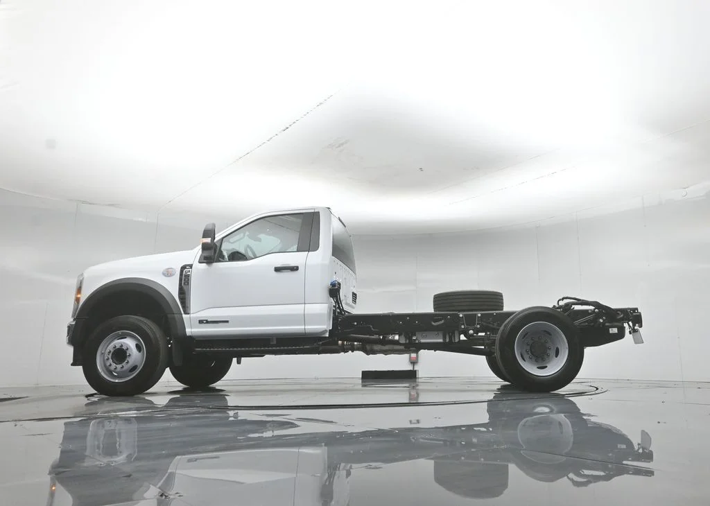 New 2026 Oxford White Ford XL image 40
