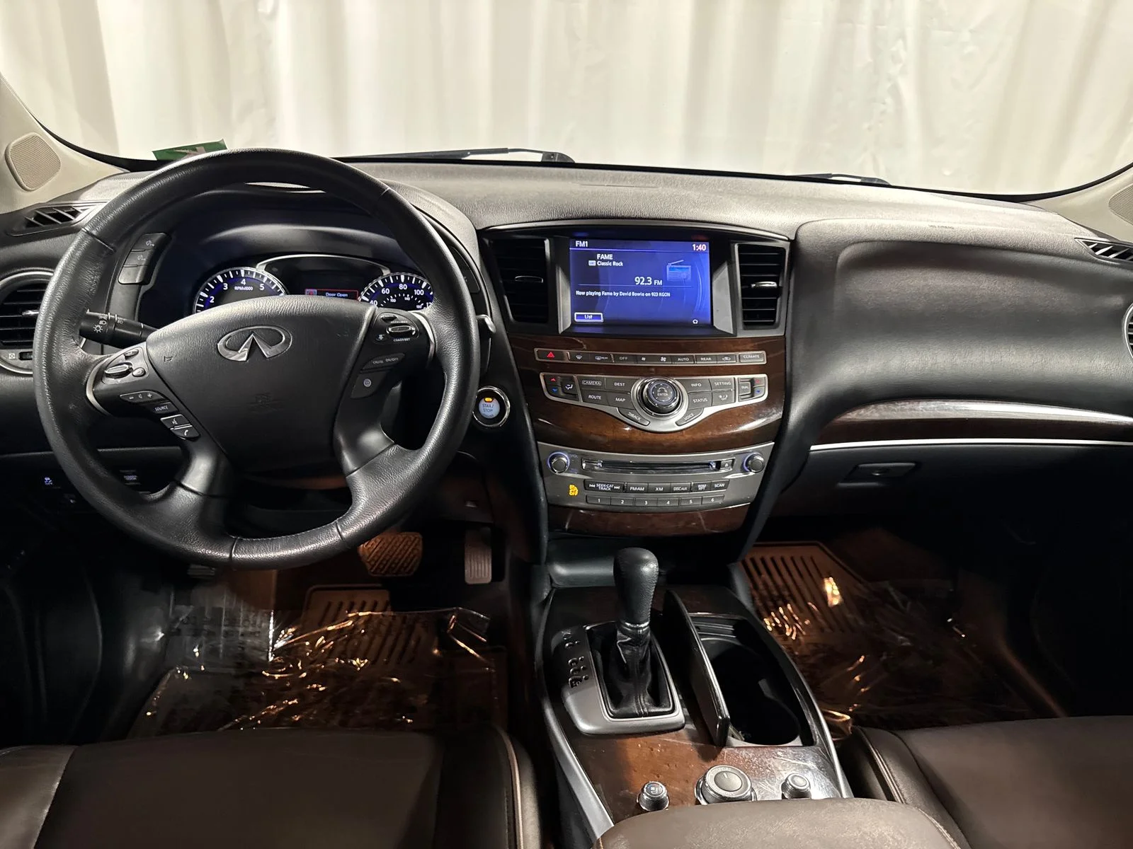Used 2013 Green INFINITI Base image 4
