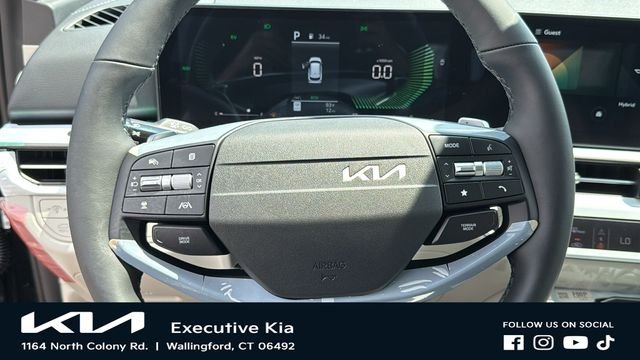New 2027 Fusion Black Kia EX image 12