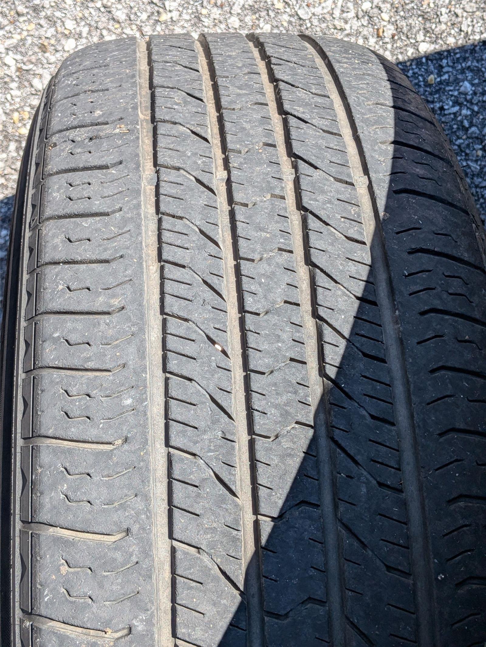 Used 2023 Agate Black Metallic Ford SEL image 11